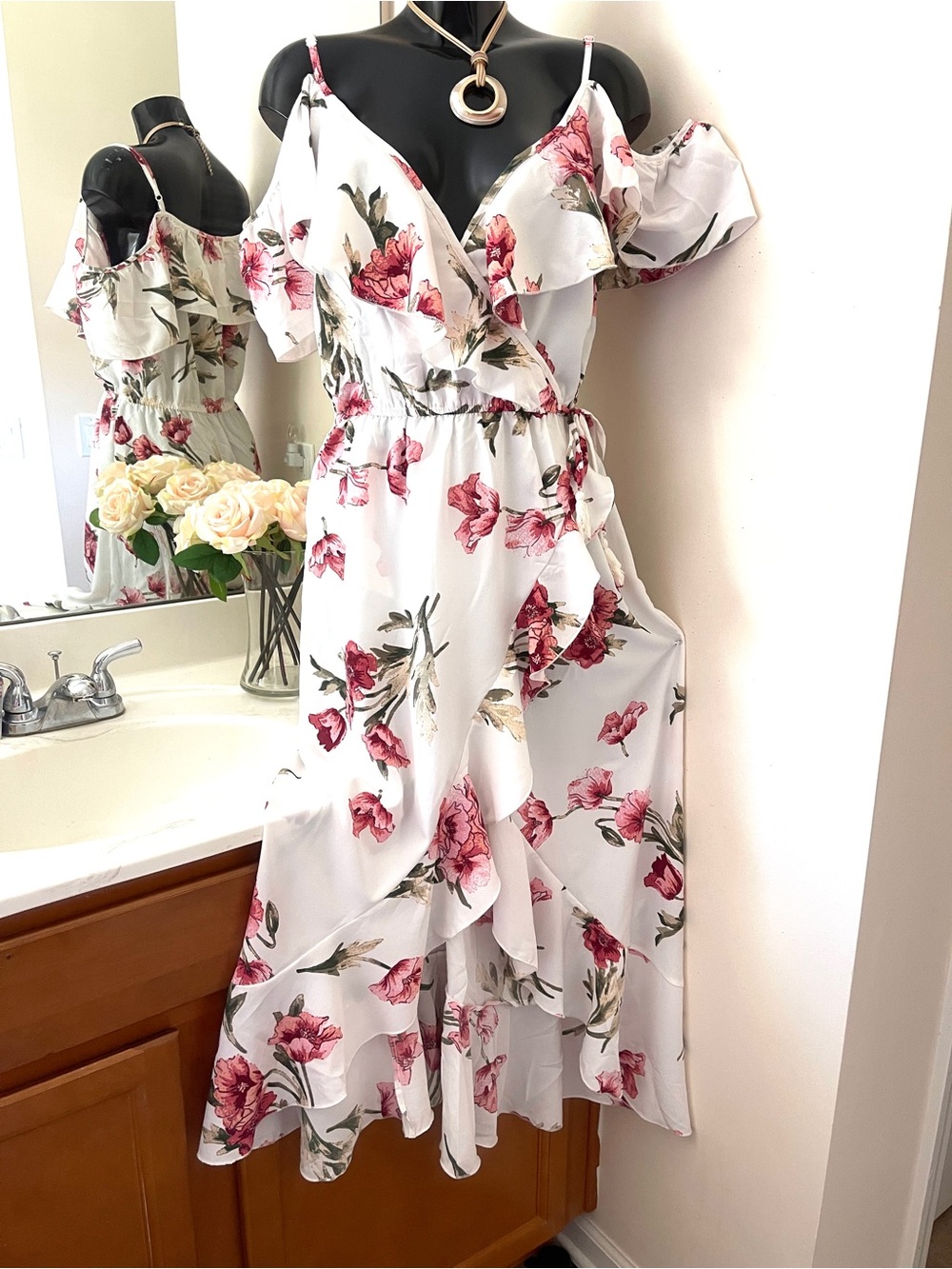 BLUSH Floral Maxi Dress LARGE Cold Shoulder Women’s Dress with Flowers Pink Sz L